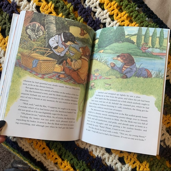 Hardcover Classic Treasury of Animal Stories - Picture 8 of 10